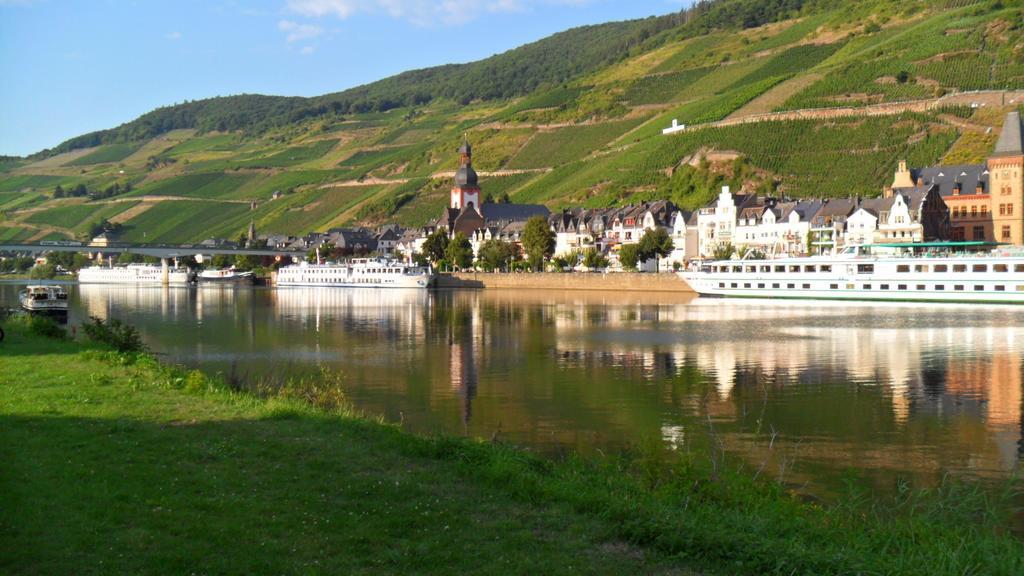 Pension Adelheid Moselhype&Wine Zell Exterior foto